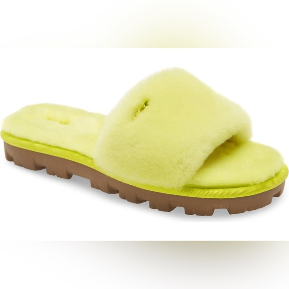 UGG Shoes - UGG Slippers